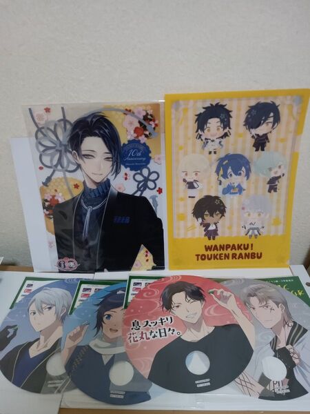 刀剣乱舞 ココスコラボクリアファイル クリアポスター(三日月宗近) クロレッツ特典うちわ まとめ売り