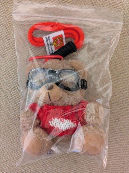 新品未使用 くまのバッグチャーム キーホルダー