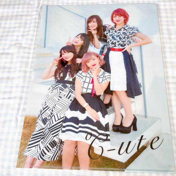 ℃-ute クリアファイル 矢島舞美 中島早貴 鈴木愛理 岡井千聖 萩原舞