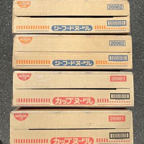 日清カップヌードル4箱セット