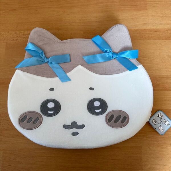 ちいかわ ハチワレ 低反発クッション 反発クッション リボン