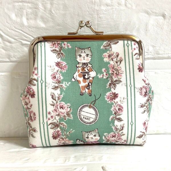 ハンドメイド がま口財布 アンティーク 猫とブタ