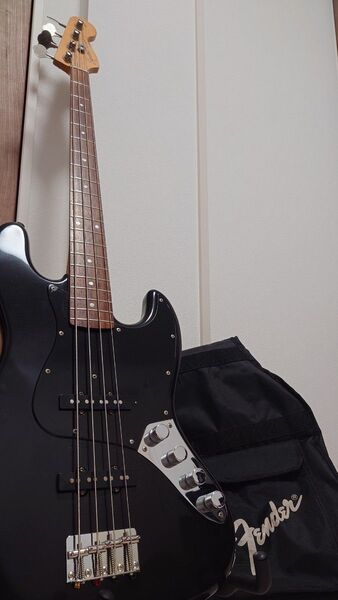 Squier Deluxe Jazz Bass Active fender ジャズベース エレキベース フェンダー