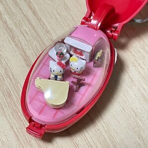 ポケットクリッター ハローキティ 赤