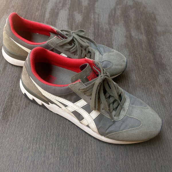 Onitsuka Tiger オニツカタイガー スニーカー カーキ 24cm