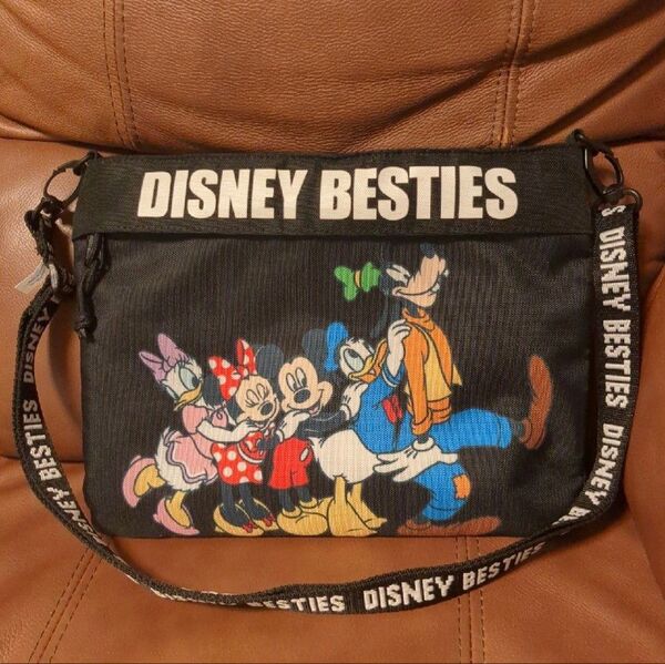 東京ディズニーリゾート DISNEY BESTIES ショルダーバッグ