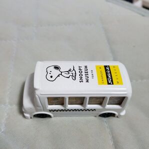 トミカ スヌーピー
