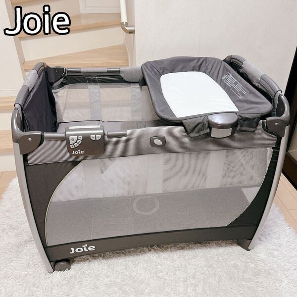 Joie ベビーベッド プレイヤード おむつ交換台 サウンド機能 収納袋付き 折り畳み 振動