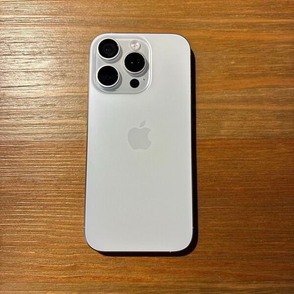 【7/6 23:59まで】iPhone 16pro 128GB SIMフリー ホワイトチタニウム