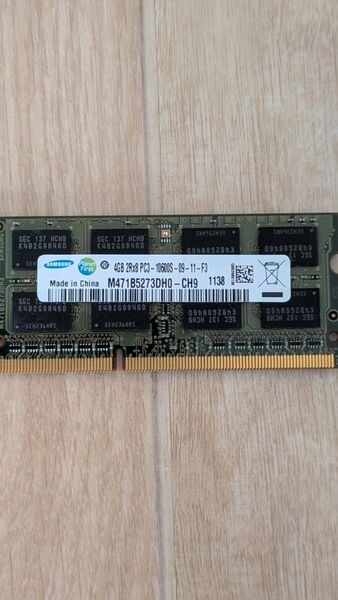 SAMSUNG DDR3-SO-DIMM 4GBメモリ PC3-10600S(DDR3-1333)通常電圧版