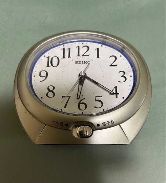 SEIKO 目覚まし時計