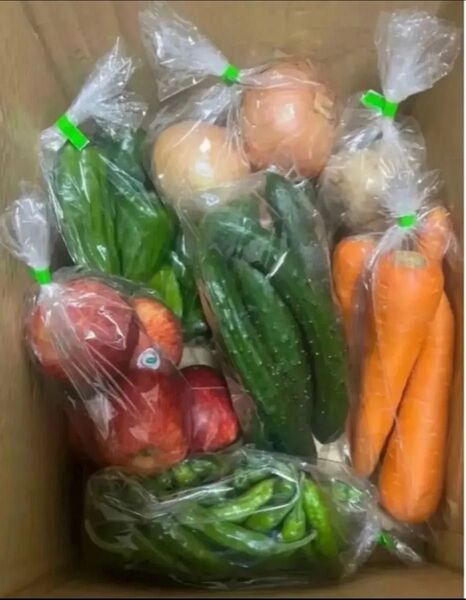 A限定特売♪ 大盛りお買い得7種野菜水果セッと