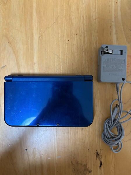 ニンテンドー3DS 本体 ブルー 充電器付き