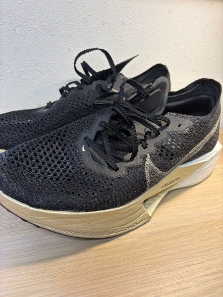 美品 NIKE ZOOMX VAPORFLY NEXT%3 ナイキ ヴェイパーフライ3 27.0cm