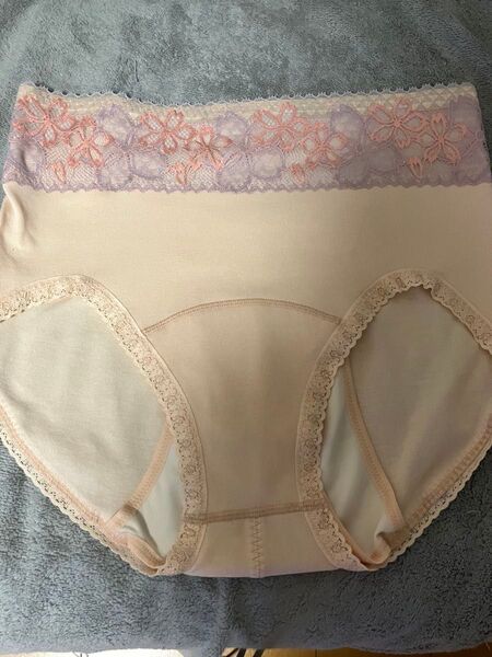 7/24まで!新品 MARUKO サニタリーショーツ LLサイズ サクラ アヴァンセ マルコ 補正下着