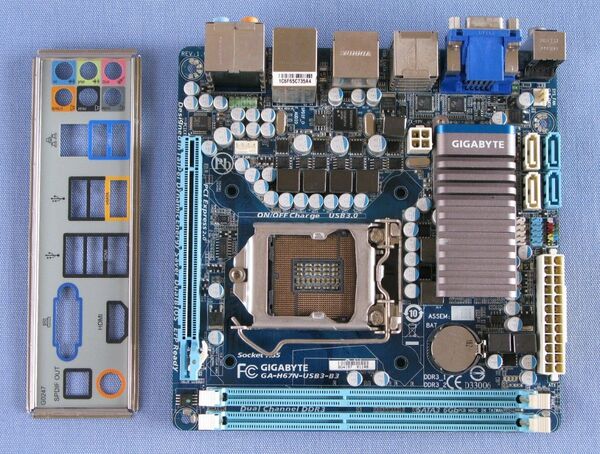 GIGABYTE GA-H67N-USB3-B3 LGA1155 mini-ITX マザーボード