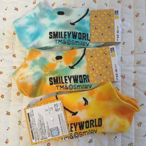 ★新品★19~24cm 靴下 3足 SMILEY WORLD ① ダイダイ柄