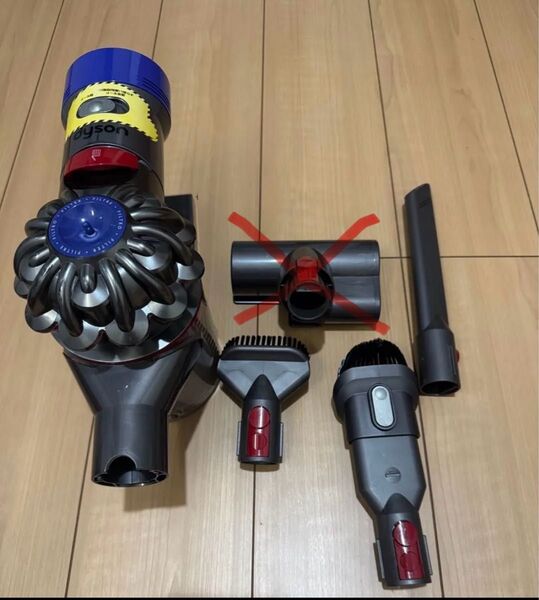 ダイソン掃除機Dyson V8 Fluffy+本体 ジャンク品 アタッチメント