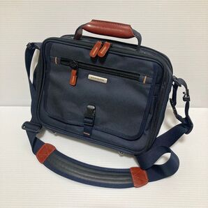 美品 エース ジーン ACE ビジネス ショルダー コンパクト ネイビー B5 ショルダーバッグ ビジネスバッグ GENE 紺