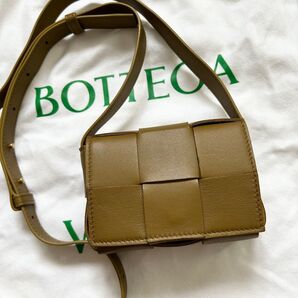 ■極美品■ボッテガヴェネタ キャンディカセット ショルダーバッグ ブラウン