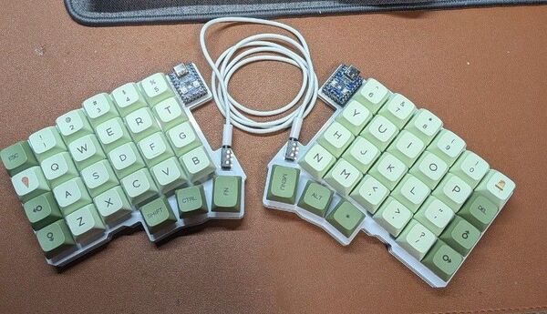 silakka54 分離型キーボード