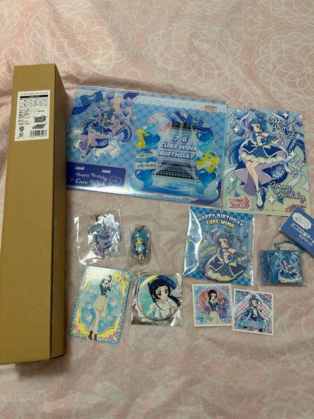 キュアウインク バースデー キミとアイドルプリキュア プリキュア プリティストア ノベルティ アクリルキーホルダー アクスタ