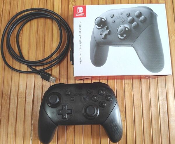 Nintendo Switch Proコントローラー ニンテンドースイッチ 純正プロコン 箱 充電ケーブル付き