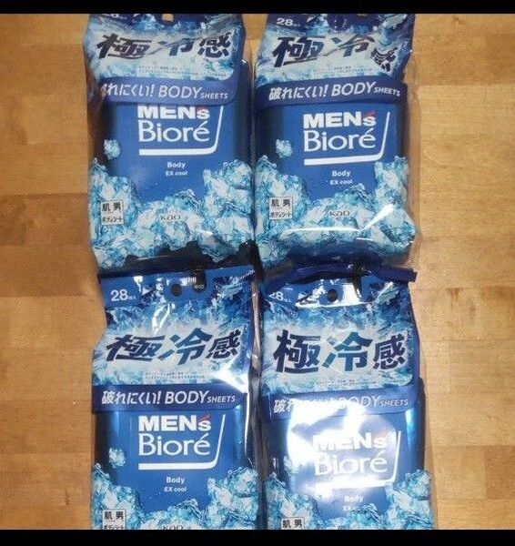 メンズビオレ 破れにくいボディシート 極冷感タイプ クールオーシャンの香り 28枚入×4個セット
