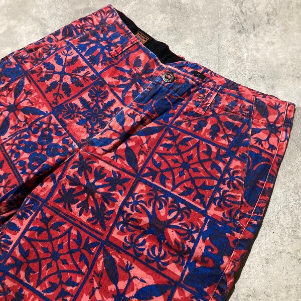 【VOLCOM】ボルコム コットン ショートパンツ ハーフパンツ 32インチ 総柄 インド製 スケーター ショーツ ハーパン 半