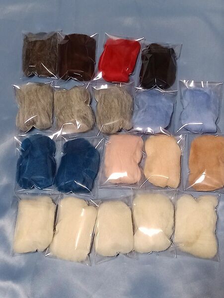 羊毛フェルト まとめ売り