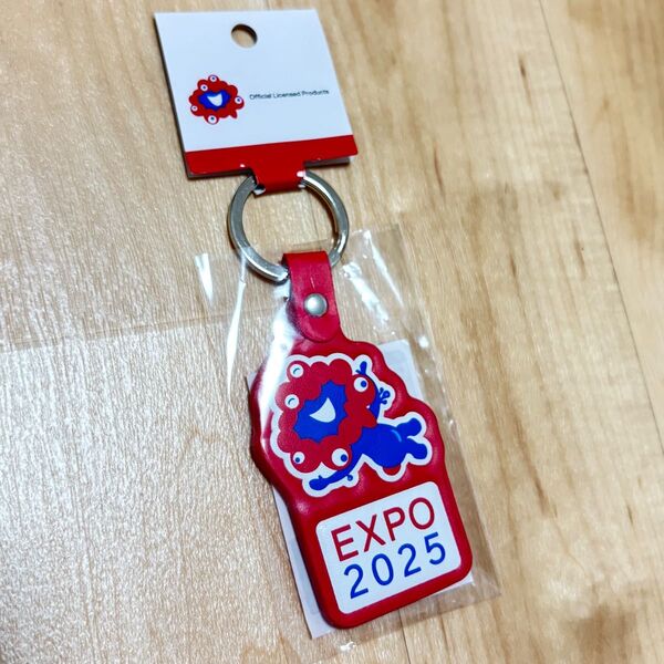 新品 ミャクミャク キーホルダー ダイカット レザー EXPO 2025 赤