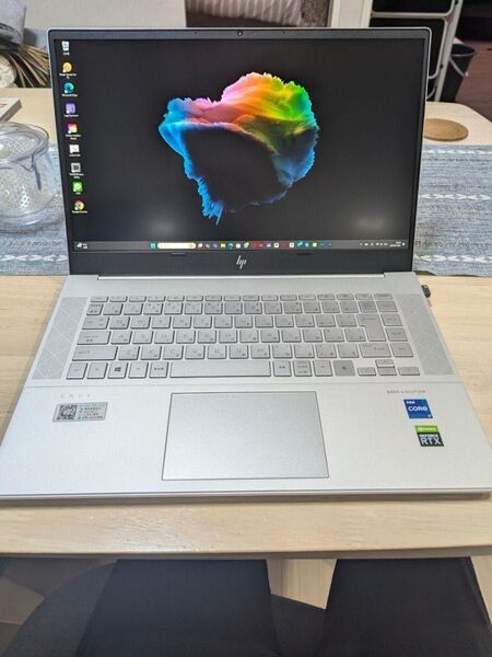 【おまけ付】HP ENVY Laptop15-ep1097 パフォーマンスモデルV2 32GB 2TB