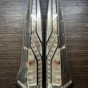 日産 セレナ C26(後期型)LEDテールランプ左右セット
