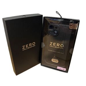 ZERO HALLIBURTON iPhone15 ケース