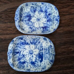昭和レトロ ヴィンテージ 青色 花柄 小皿 2枚セット レア