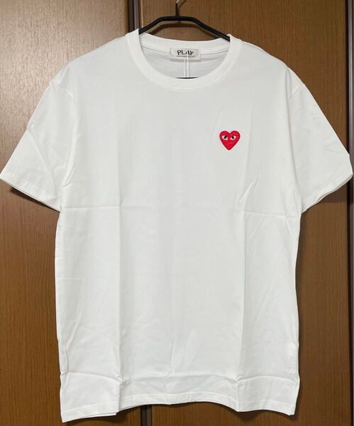 PLAY COMME des GARCONS 赤いハード プレイコムデギャルソン Tシャツ