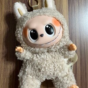 ラブブ ベージュ