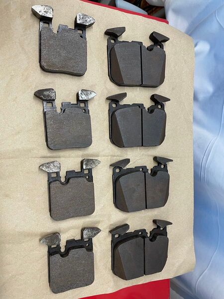 BMW純正ブレーキパッド前後 低走行、F87,F80,F82,F83用