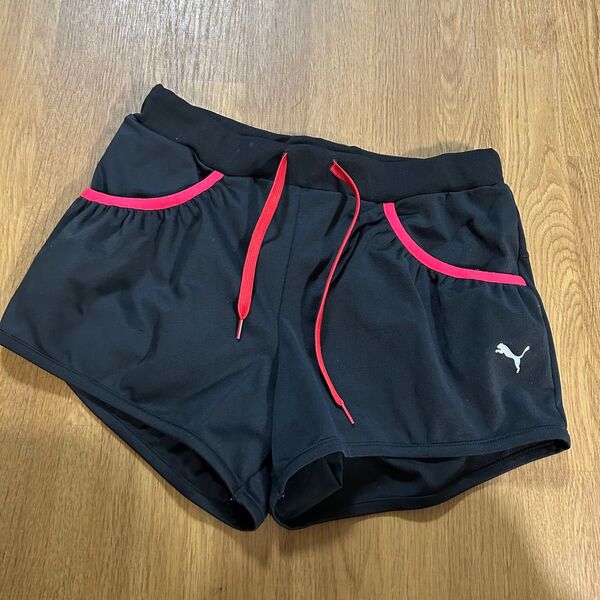 プーマ ランニングパンツ ショートパンツ スポーツウェア PUMA 黒 S
