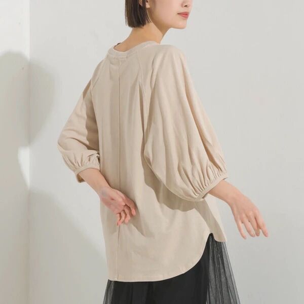 OMNES 汗じみ防止 UV袖ボリューム半袖プルオーバー Tシャツ / ベージュ