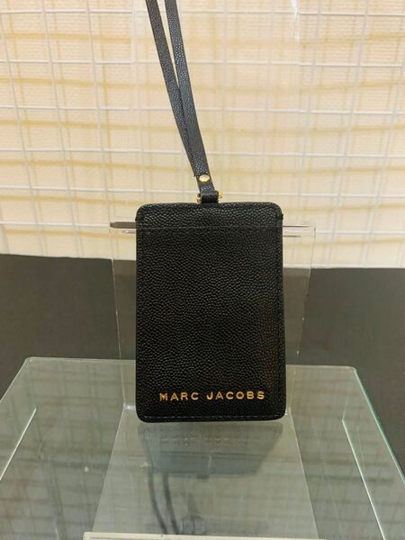 【まあまあ美品】マークジェイコブス パスケース 定期入れ IDカードホルダー カードケース レザー ブラック