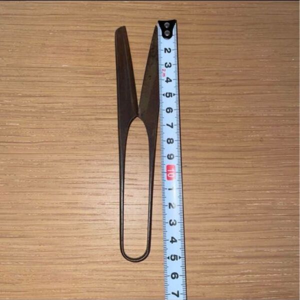 糸切り鋏 アンティーク 作者不明
