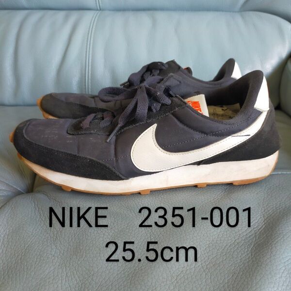 ◆NIKE ナイキ黒スニーカー 2351-001 25.5cm◆