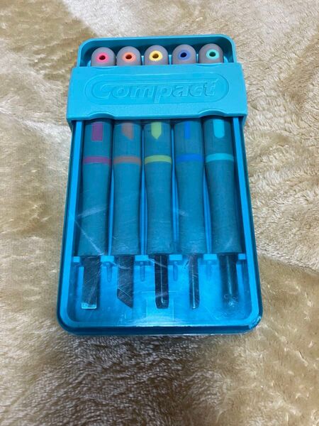 Compact 彫刻刀セット 5本セット 中古品 収納 子供用