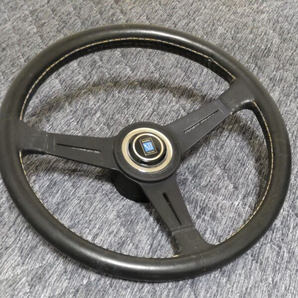 当時物 NARDI CLASSIC 360mm ナルディ クラシック 34パイ スムースレザー N130 ラッパマークなし