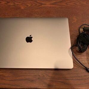 MacBook Pro A2141(2019)Core i9 32GB(メモリ) SSD1TB 16型(完動品)