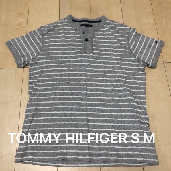 TOMMY HILFIGER トミーヒルフィガー Tシャツ メンズ S M ボーダー ヘンリーネック グレー ロゴ
