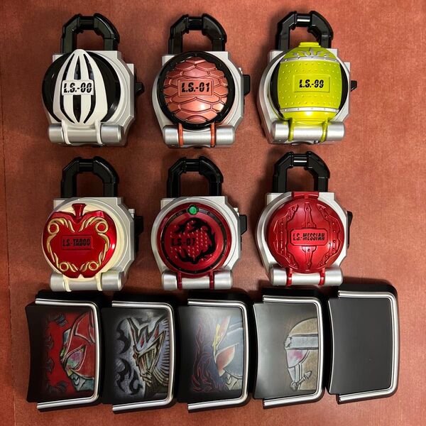 CSM 仮面ライダー鎧武 ロックシード ユグドラシルセット