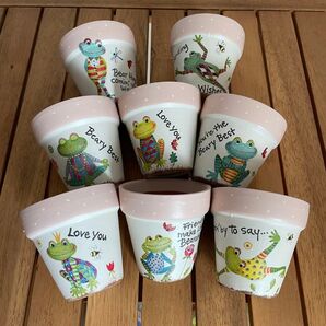 22 ハンドメイド リメイク鉢 ピンク カエル 小さい約2号鉢 8個まとめて 植木鉢 素焼き鉢