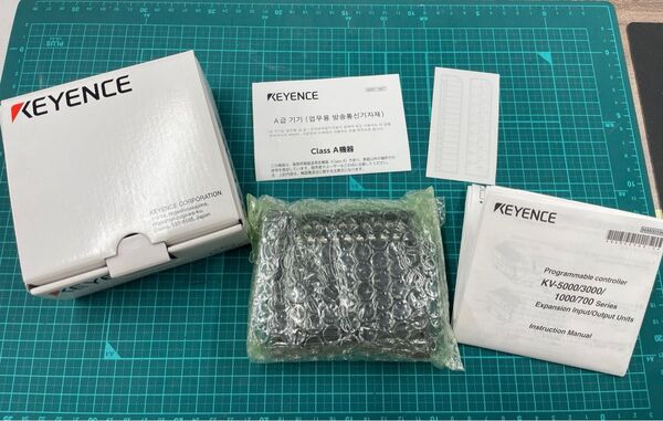 KV-B16TD 未使用 キーエンス キーエンス ネジ端子台 コネクタ倉庫保管